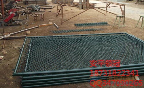 河南鄭州籠式足球場圍網(wǎng)報(bào)價(jià) 河南開封五人制足球場圍欄廠家