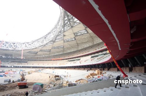 鳥巢內(nèi)部裝修正展開 奧運后將利用不會 人走巢空
